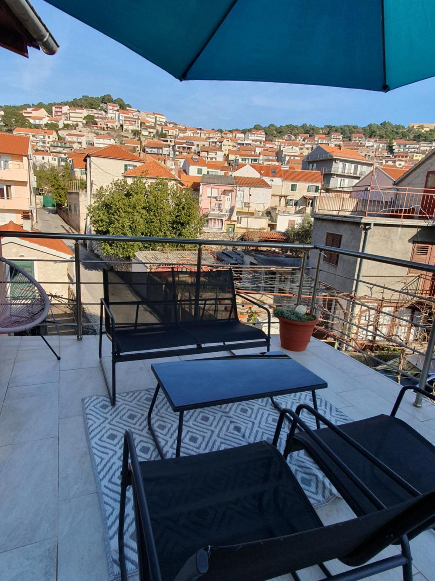 Apartment'S Dalmatia シベニク エクステリア 写真