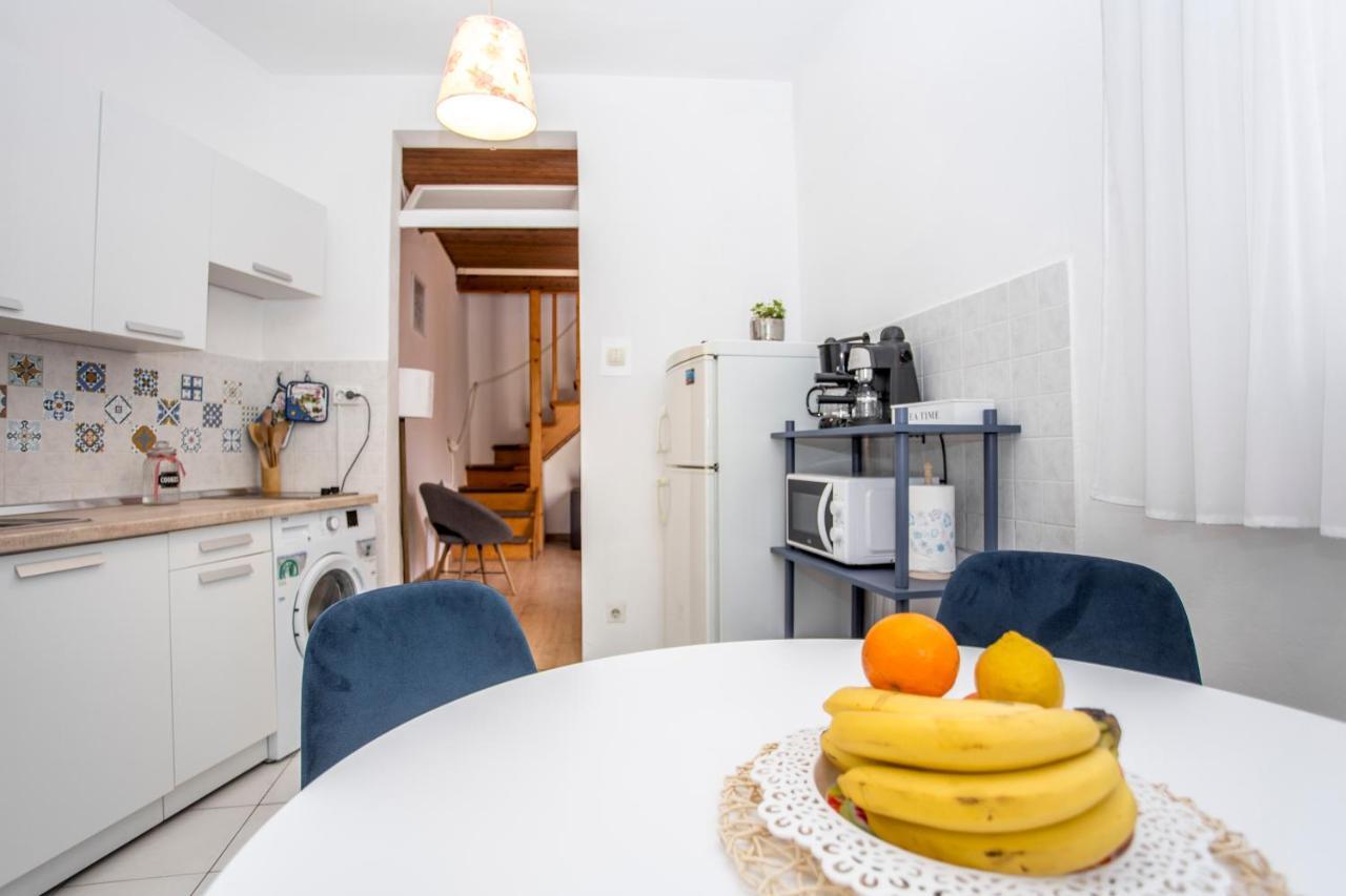 Apartment'S Dalmatia シベニク エクステリア 写真