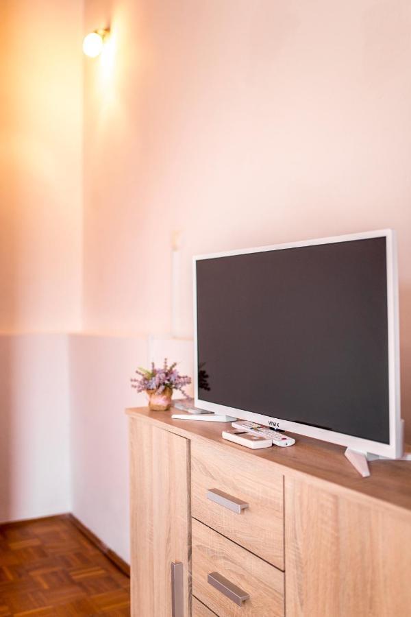 Apartment'S Dalmatia シベニク エクステリア 写真